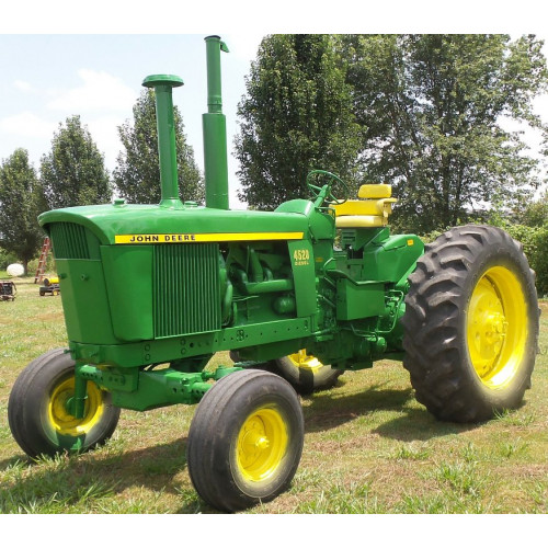 TM1007 - JOHN DEERE 4520 TRACTORS