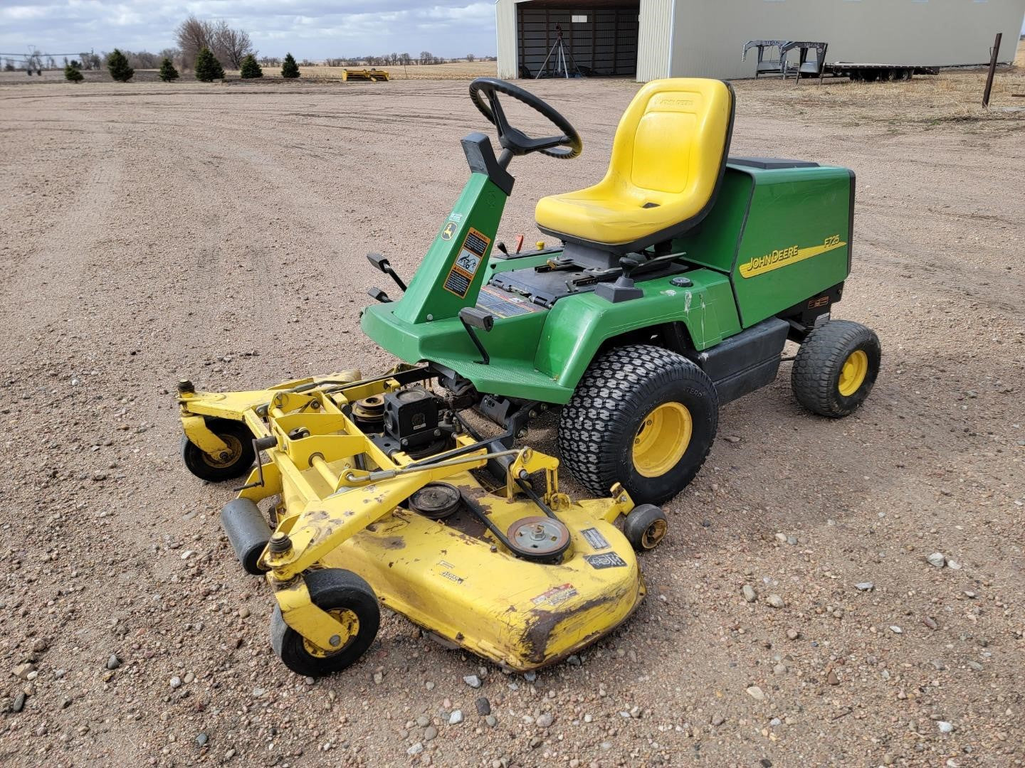 John Deere F710, F725 Manual OMM111778 